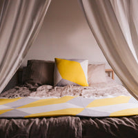 Throw Lisboa Grande Yellow